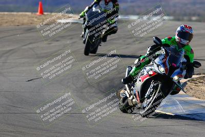 media/Jan-09-2022-SoCal Trackdays (Sun) [[2b1fec8404]]/Turns 9 and 8 (920am)/